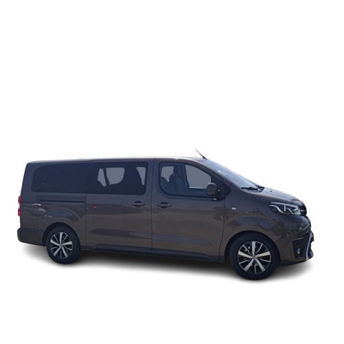 Toyota Proace Verso — view 2