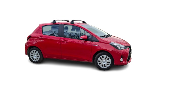 Toyota Yaris — view 1
